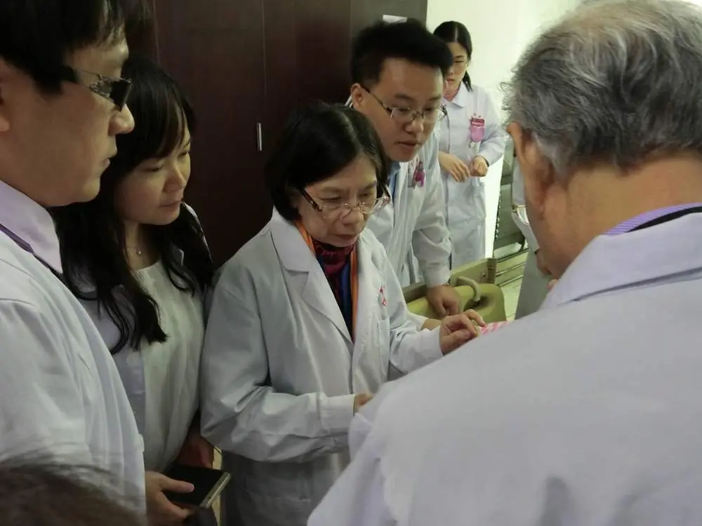 ZSA clinical teaching in a hospital ward
